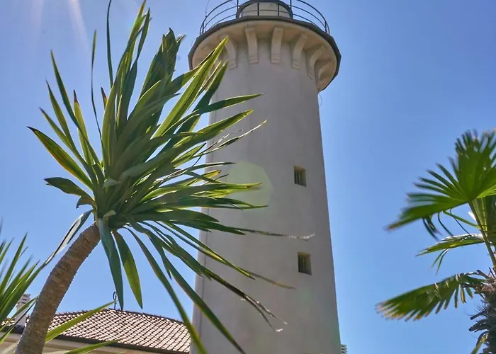 Just Few Meters From The شقة *