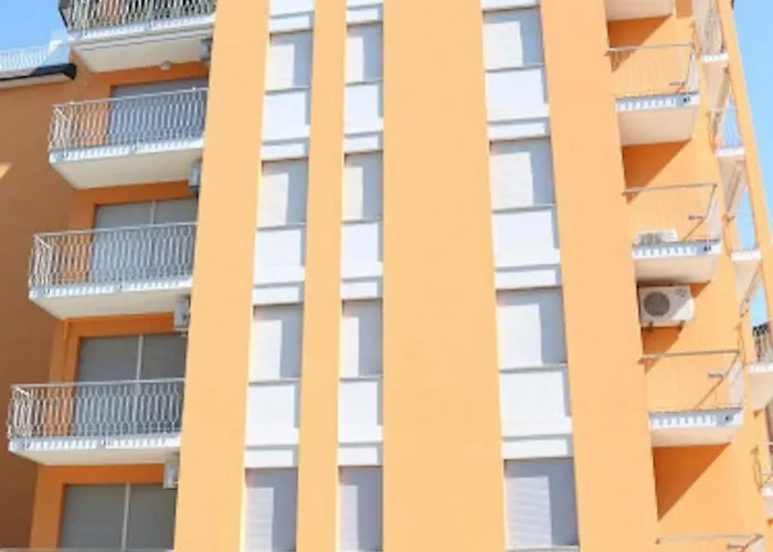 Just Few Meters From The Appartamento Bibione